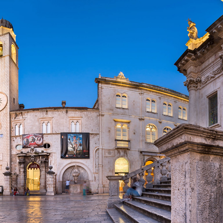 Dubrovnik - trgovi Staroga Grada