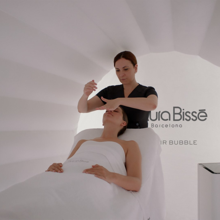 Pure Air Bubble