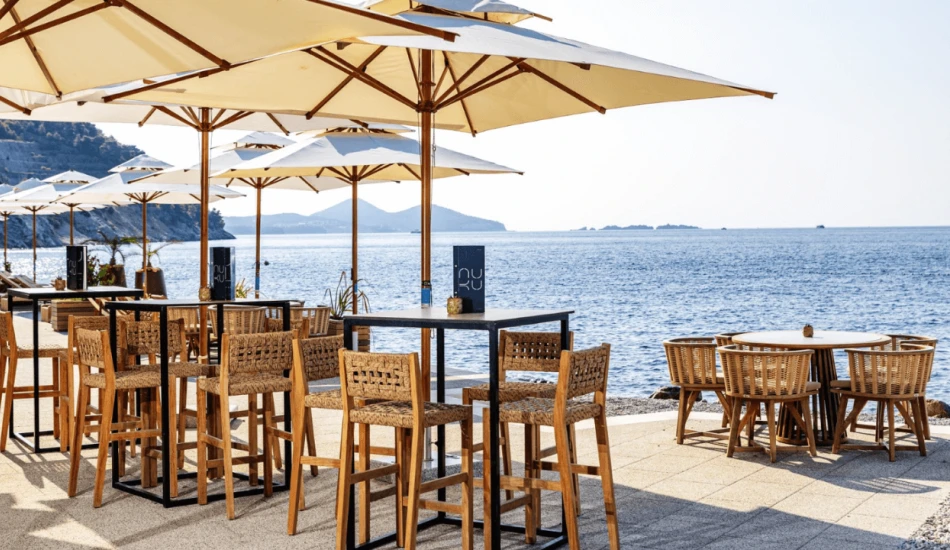 NUKU Beach Bar
